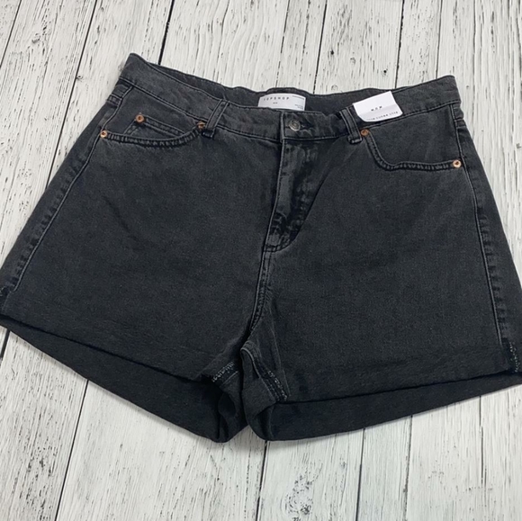 Topshop Pants - Top Shop black jean mom short